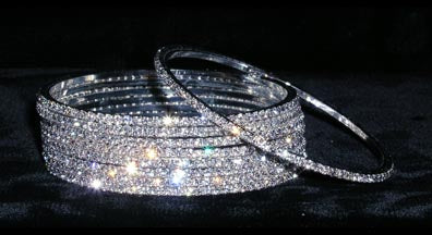 #15094 - Single Thin Rhinestone Bangle