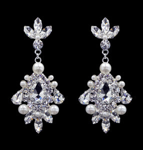 #16552 - Pearl Cluster Drop Earrings